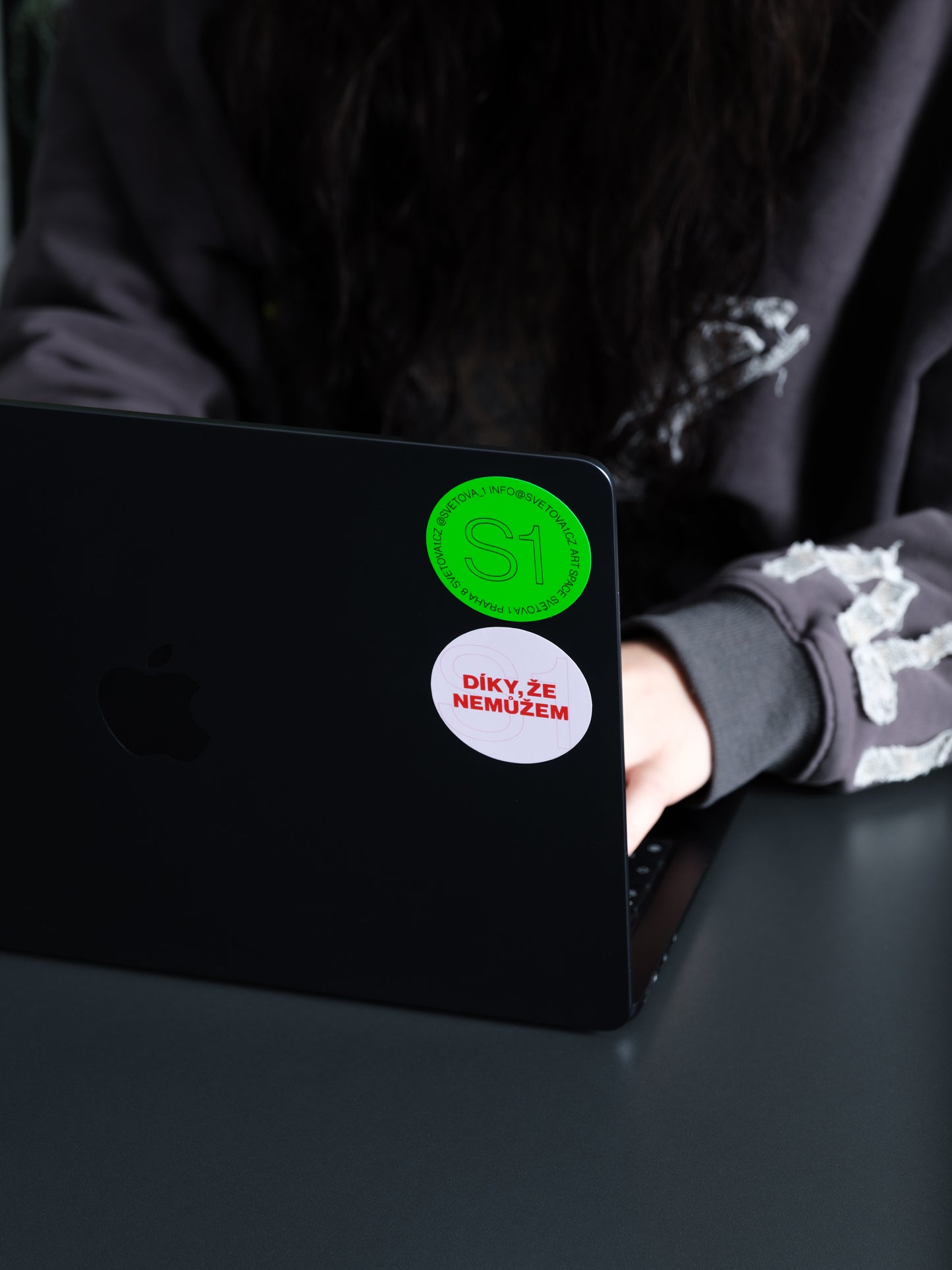 DÍKY, ŽE NEMŮŽEM sticker pack